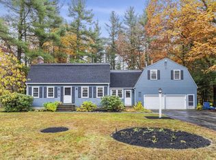 54 Sleigh Rd, Chelmsford, MA 01824