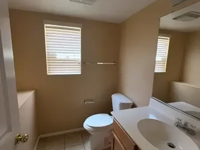 13840 Colorado Ln — Photo 17