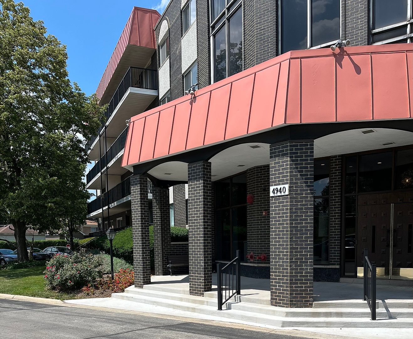 4940 Foster St APT 308
