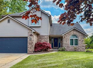53208 Springhill Meadows Dr, Macomb, MI 48042
