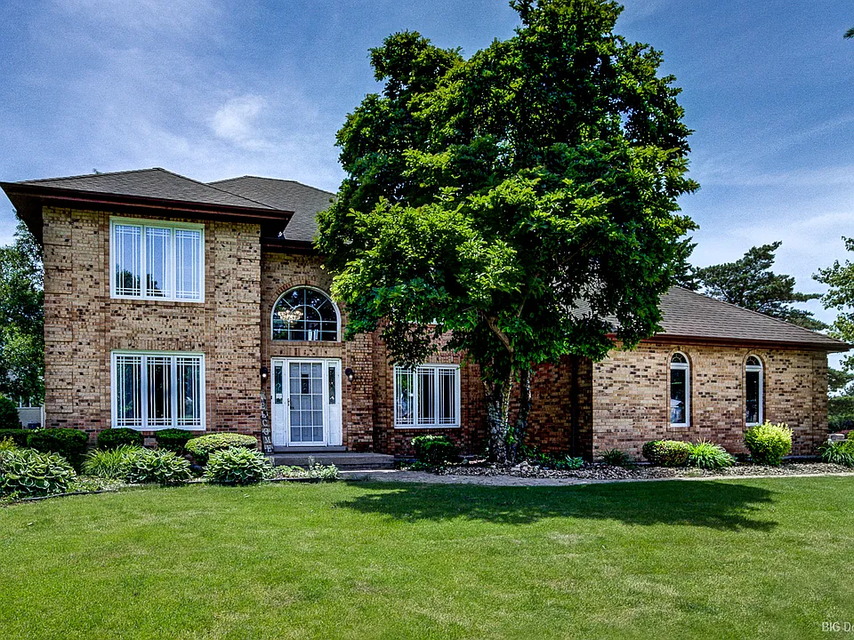 13025 Silver Fox Dr