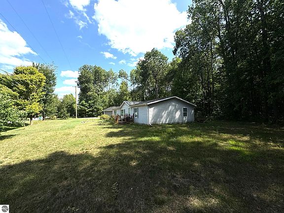 3rd image of 7796 E Baseline Rd