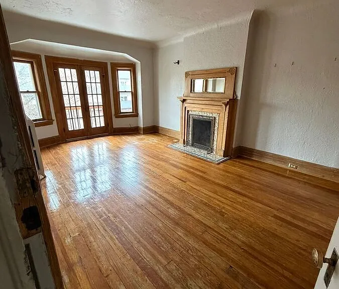 1922 E 14th Ave #2 — Photo 3