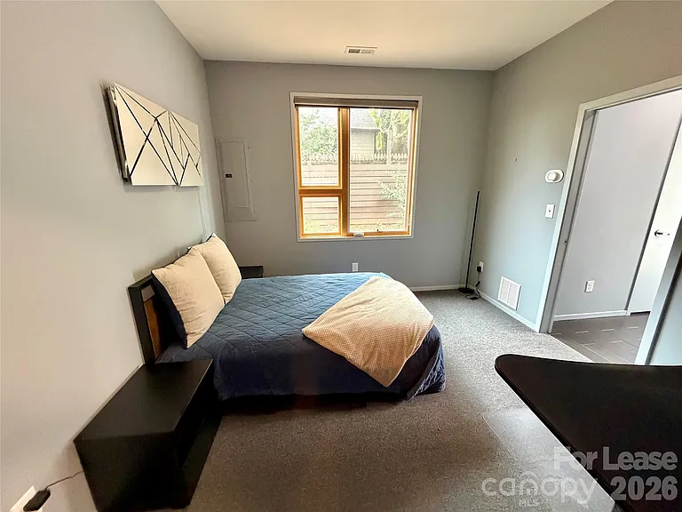 305 McNinch St #B — Photo 26