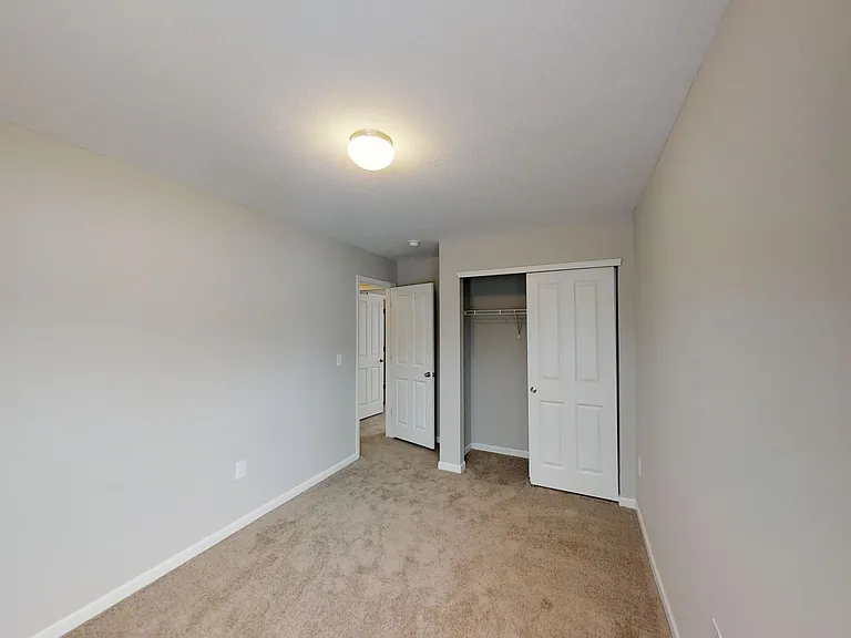 5814 Winchester Pike — Photo 11