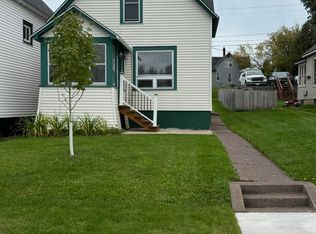 516 5th Ave, Two Harbors, MN 55616