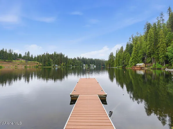 23896/2389 N Bridge Lake Rd, Rathdrum, ID 83858