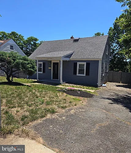 2306 Fort Dr Photo 1