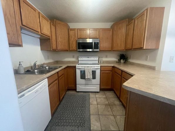 800 Angel Ct APT 201, Holmen, WI 54636