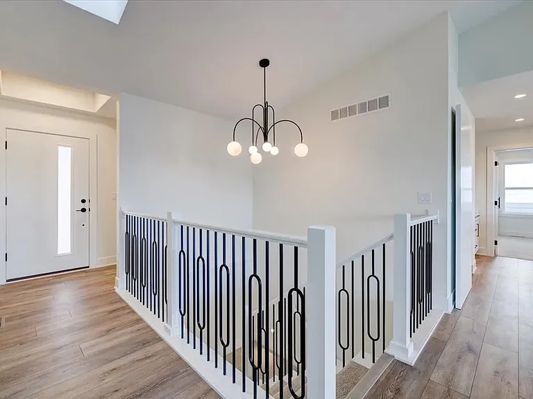18062 Alpine Dr — Photo 50