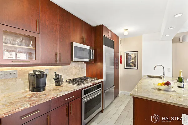 Sold by Halstead Real Estate | media 7