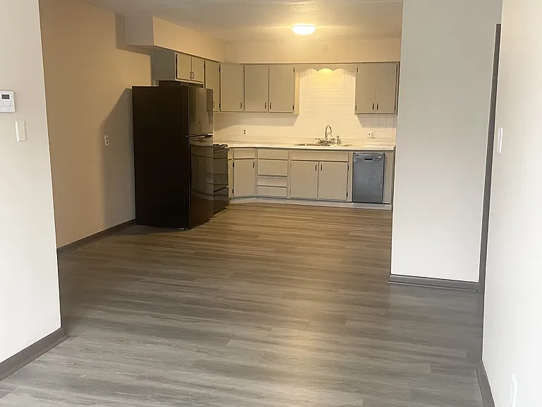 509 5th Ave #9 — Photo 3