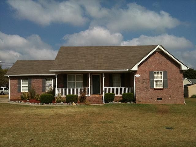 1st image of 5118 Chippendale Dr