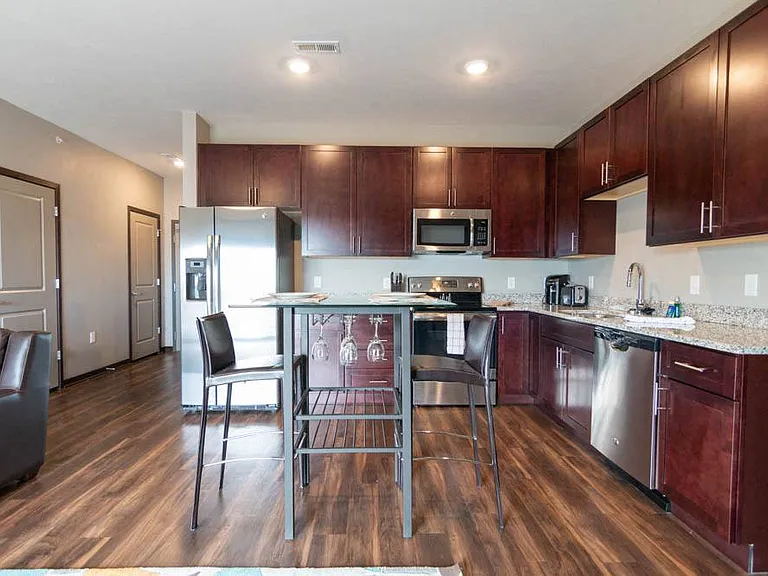 360 at Jordan West — Photo 149