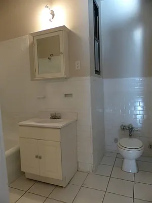 Rented by Immac Realty | media 23