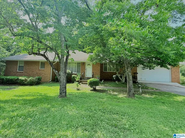 1208 8th Ave NE, Jacksonville, AL 36265