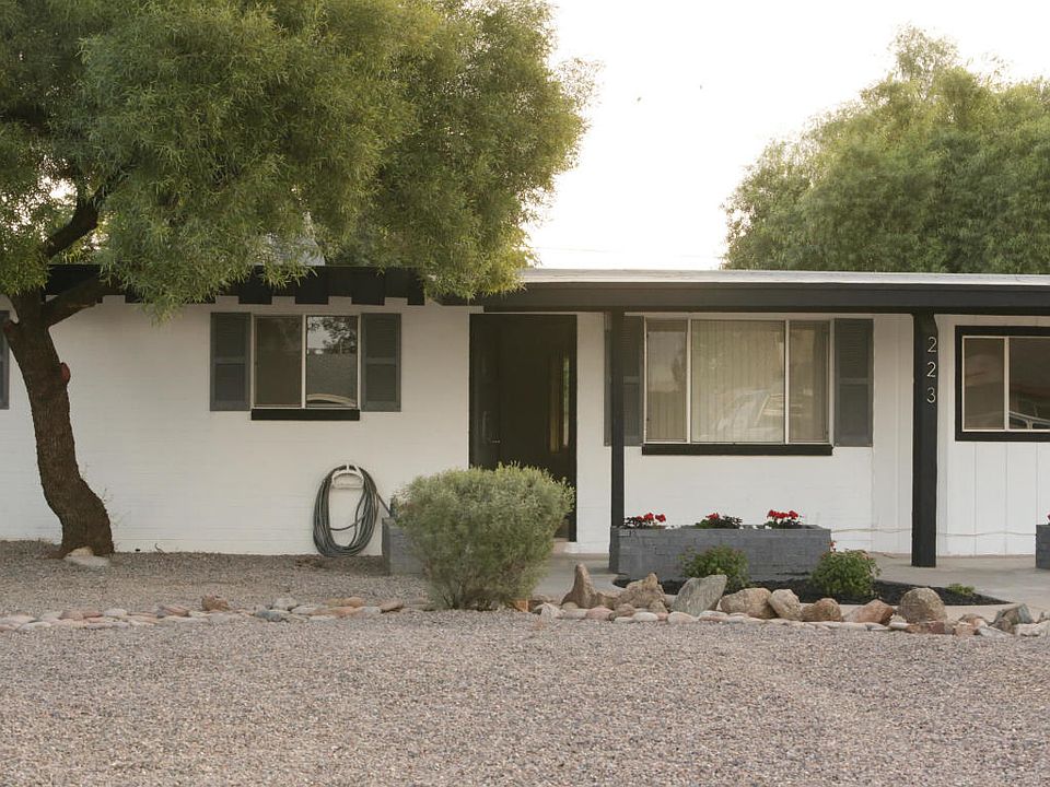 1st image of 223 N 85th Pl