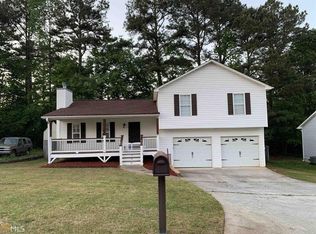 389 River Trace Dr, Villa Rica, GA 30180