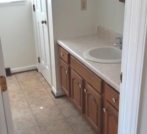 Full bath from den.