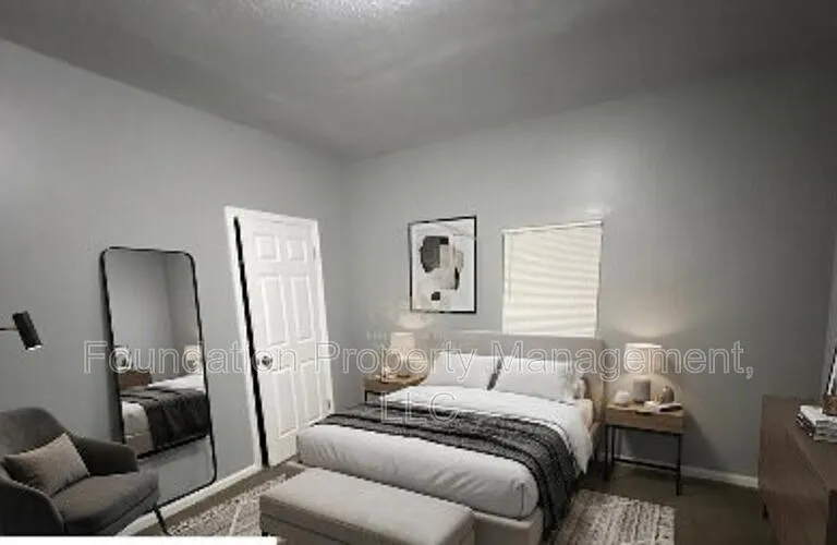 735 Roanoke Ave — Photo 11