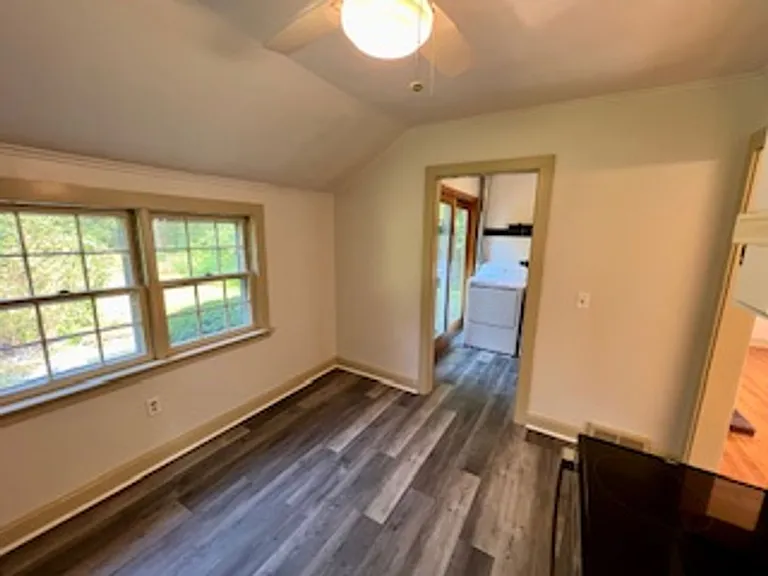 604 Huckleberry Hill Rd — Photo 5