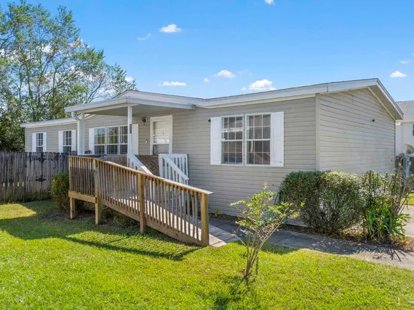 6290 Footprint Dr, Pensacola, FL 32526