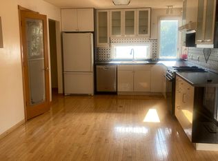 668 Brentwood Ln, Eagan, MN 55123