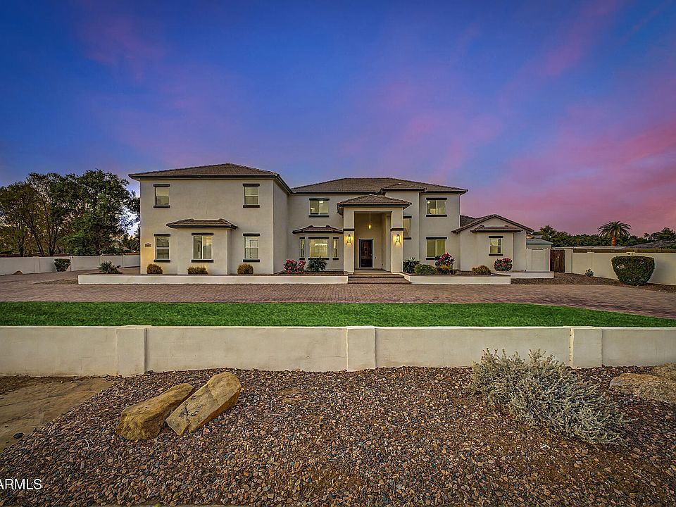 1st image of 2060 E QUARTZ Street