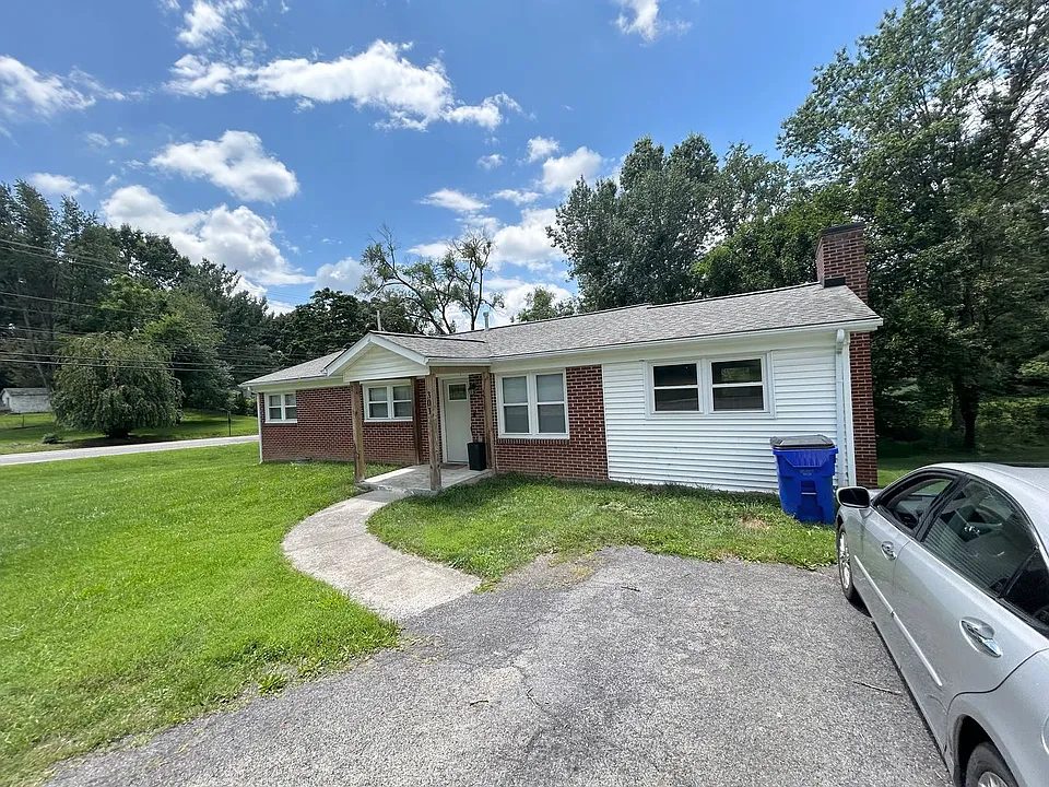 301 Patrick Henry Dr