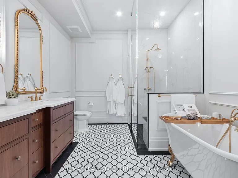37 Armstrong St #3 — Photo 6