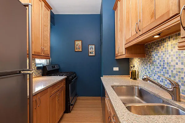 Sold by Corcoran | media 15