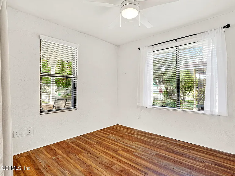 170 Twine St — Photo 13