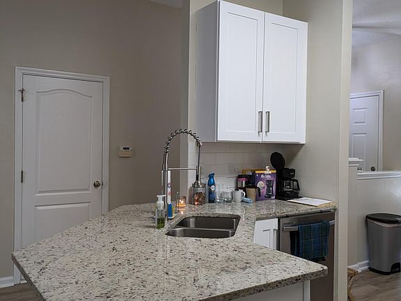 4th image of 12429 PECAN HICKORY Court