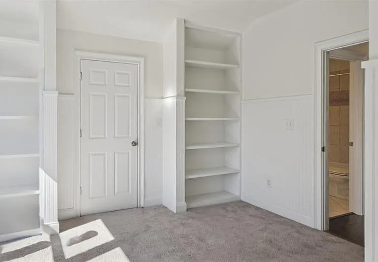 546 Highland Ave NE — Photo 35