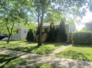 7624 Oakdale Ave, Hammond, IN 46324