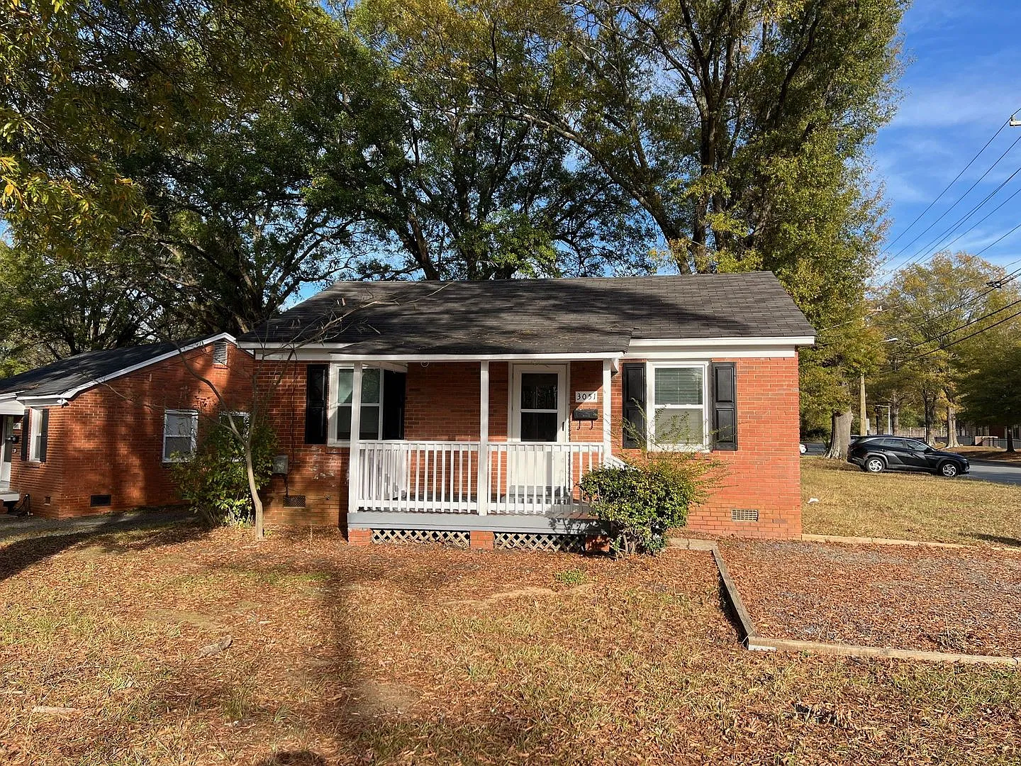 2 Bedroom House, minutes from Uptown in Grier Heights Neighborhood — Photo 2
