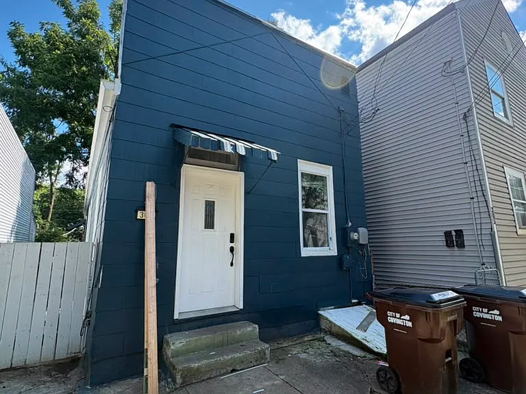 307 E 13th St — Photo 1