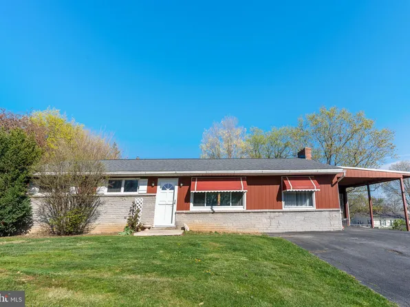 13911 Blue Mountain Dr, Maugansville, MD 21767