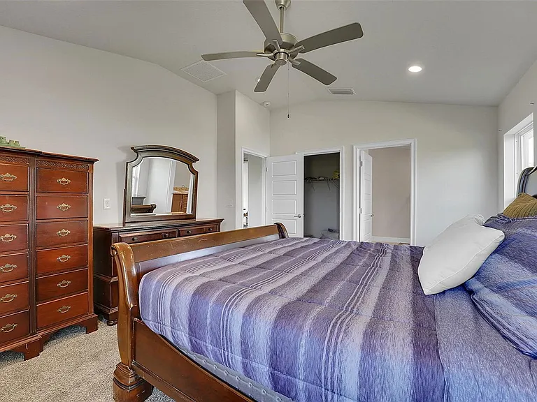 8600 Merano Ave — Photo 15