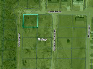 83 Phelps 9th Addition, Carthage, MO 64836