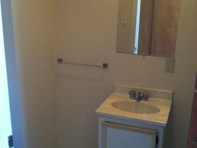 178 Brown St — Photo 7