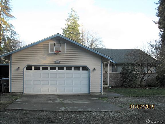 2nd image of 1198 E Island Lake Dr