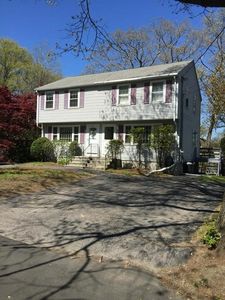 15 E Wood St, Milford, MA, 01757
