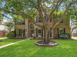 3406 Castle Pond Ct, Pearland, TX 77584