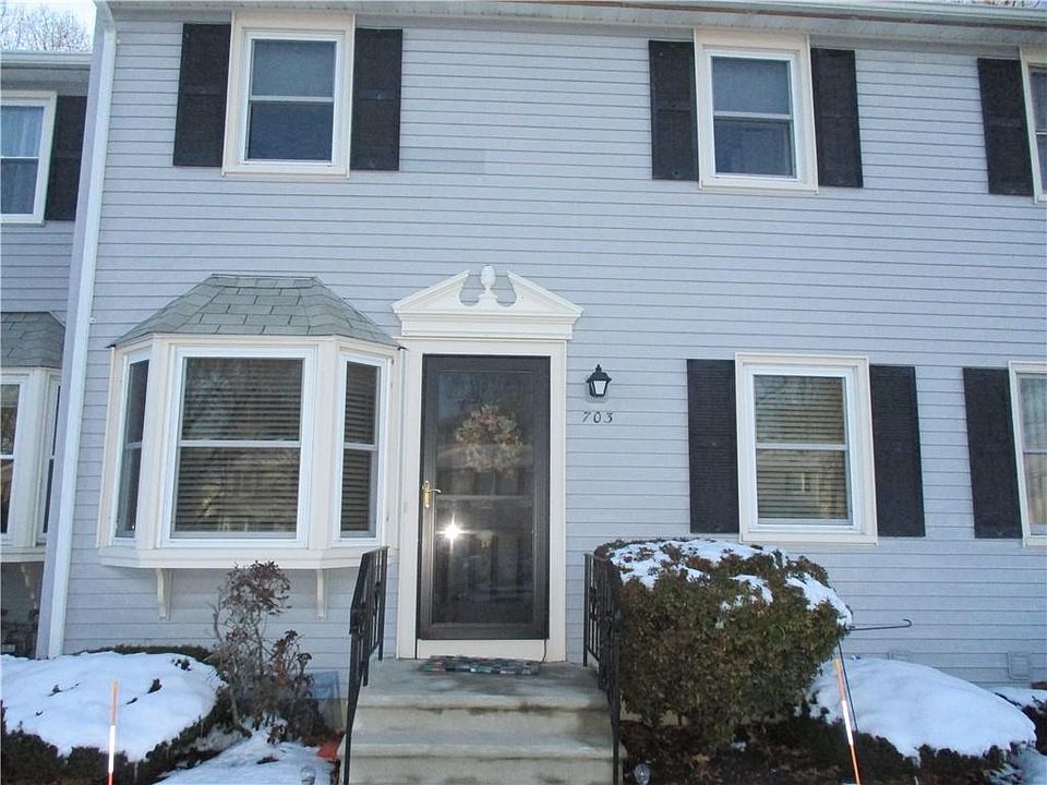 1st image of 703 Woodhaven Ct #703