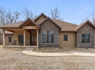 3575 W Maple Rapids Rd, Saint Johns, MI 48879