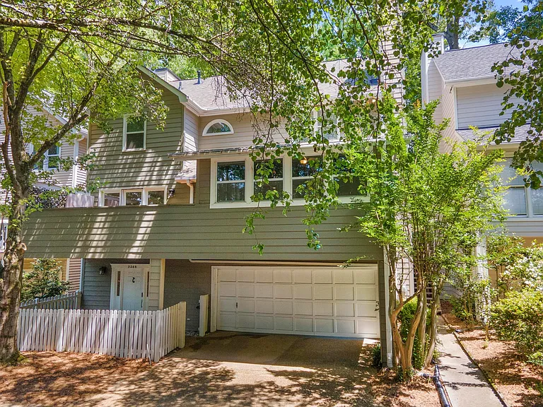 2368 Defoors Ferry Rd NW — Photo 14