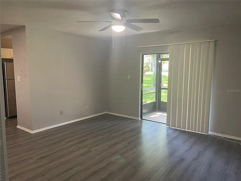 134 Springwood Cir #B — Photo 3
