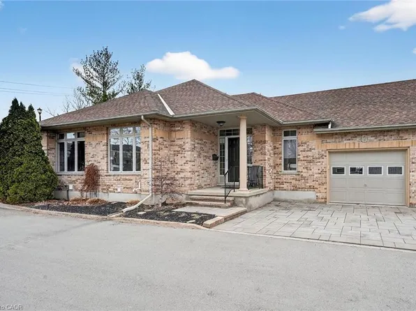 139 Glendale Ave #1, Saint Catharines, ON L2T 2K2