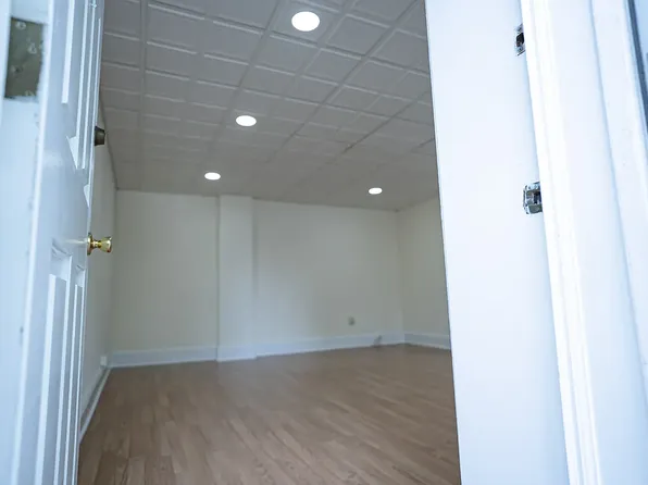 218 Broad Ave, Leonia, NJ